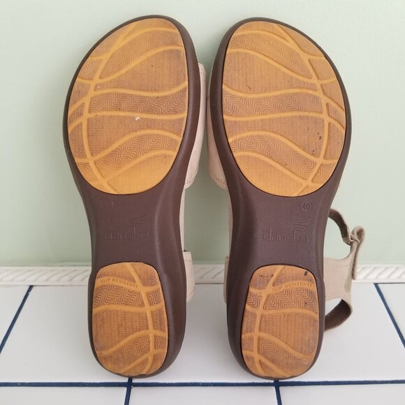 Dansko 40 Sand Tan Leather Sandals Platform Chunky Open Toe 9.5 10 IRIS - Picture 4 of 10